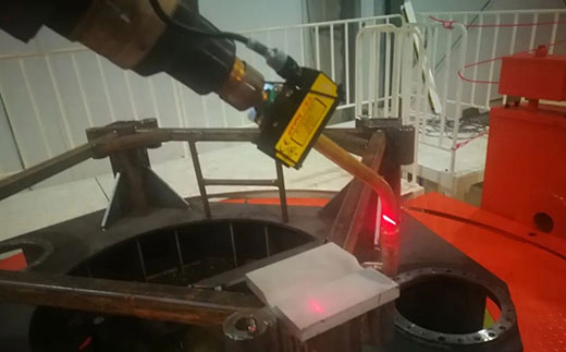 币游国际机器人焊接工作站