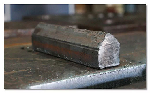 币游国际10米超长跨距无限回转数控坡口切割机切割样件